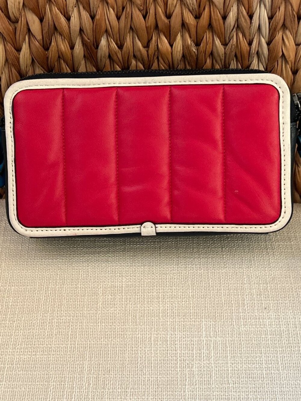 Coach Kira Crossbody with Colorblock Quilting ~ Wristlett ~ Leather - Picture 8 of 12